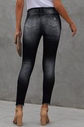 Jean skinny longueur cheville avec braguette boutonnée et ourlet détaillé